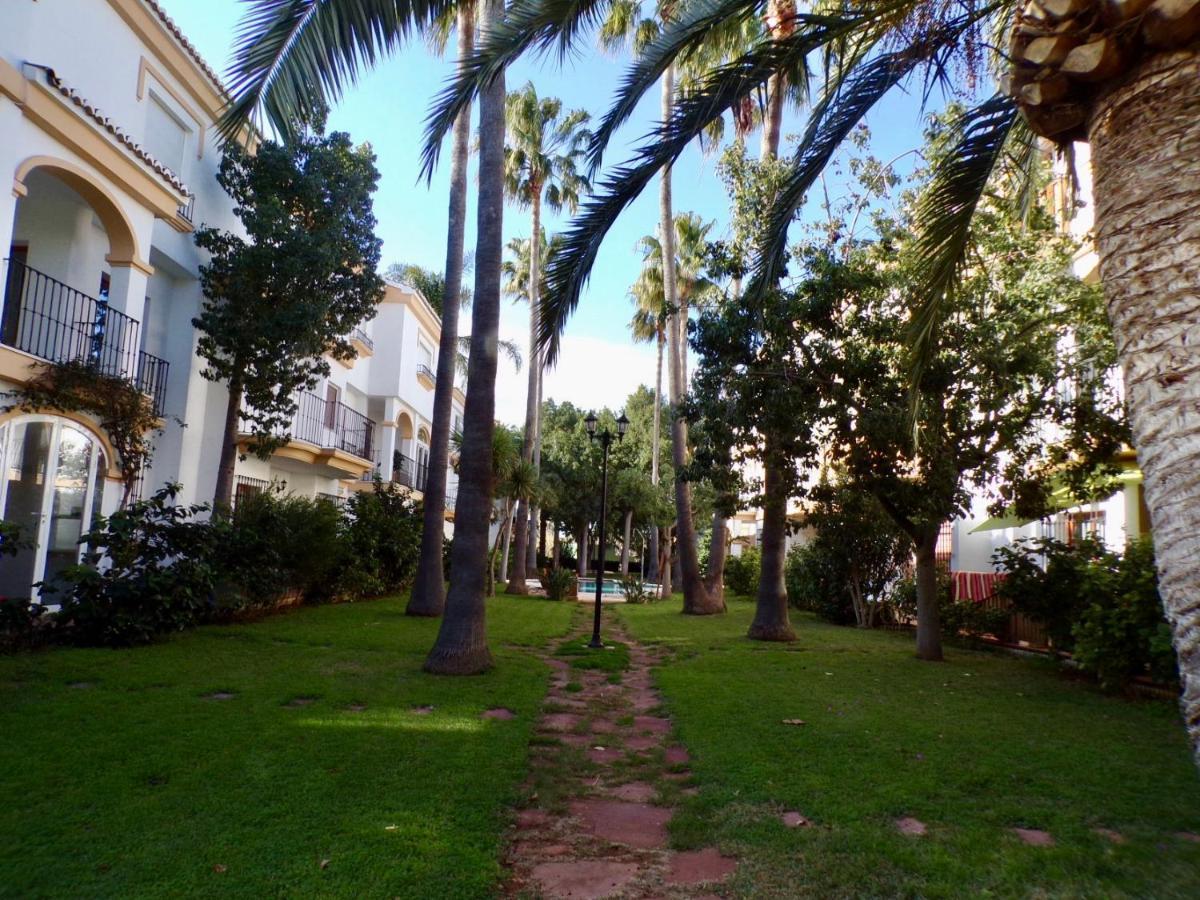 Planta Baja Con Porche Y Piscina, Cerca Del Mar Apartment Denia Ngoại thất bức ảnh