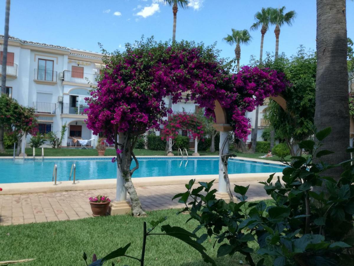 Planta Baja Con Porche Y Piscina, Cerca Del Mar Apartment Denia Ngoại thất bức ảnh